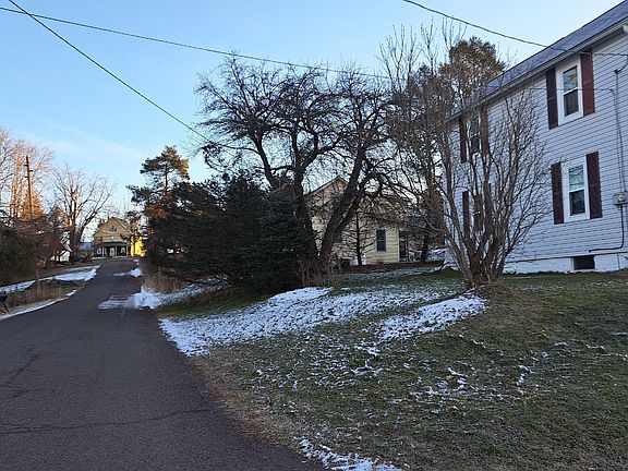 5th image of 68 Center St #F-k-375