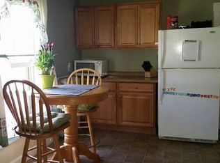 18 Hoyt St #2, Merrimack, NH 03054
