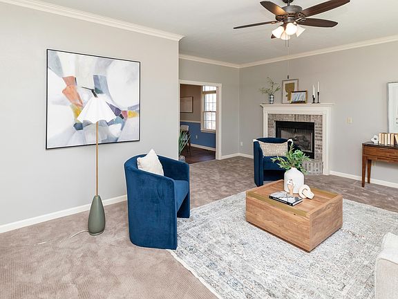 3rd image of 106 Valley Pl