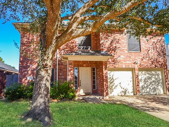 3rd image of 21210 Woodland Green Dr
