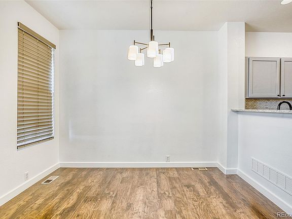 5th image of 128 Foxglove Drive