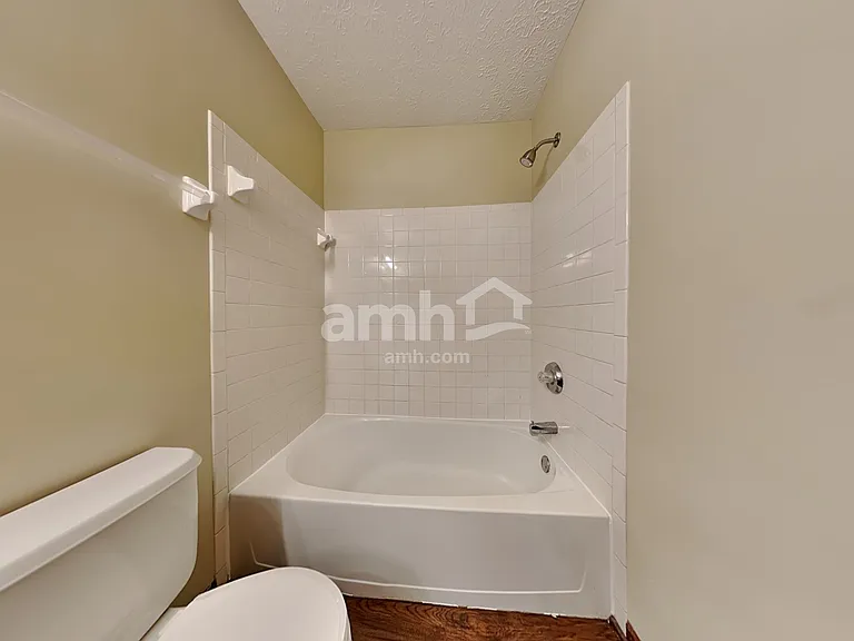 5829 Sharets Dr — Photo 17