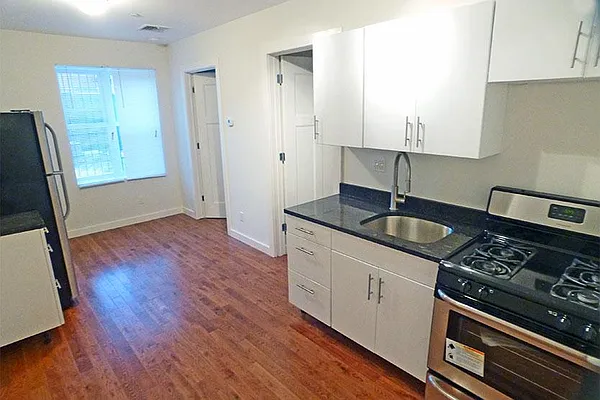 Rented by Level Group | media 12