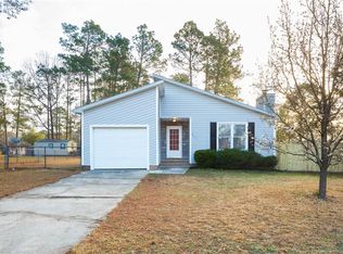 905 Inglewood Ln, Fayetteville, NC 28314