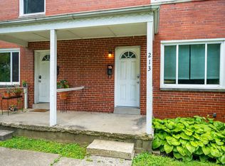 207 E Hudson St, Columbus, OH 43202