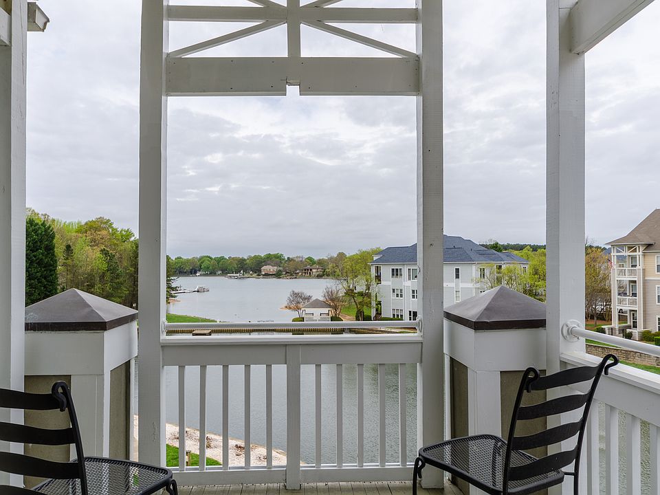 1st image of 18840 Nautical Dr APT 60