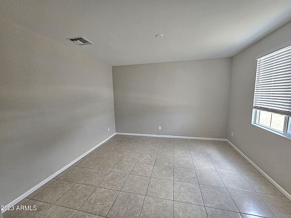 5th image of 32 S Biella Place