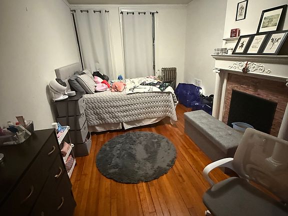 3rd image of 306 W 109th St APT 5A