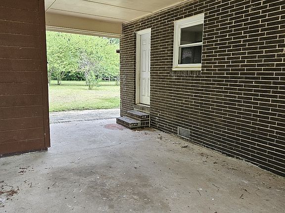 5th image of 7067 Moseley Rd