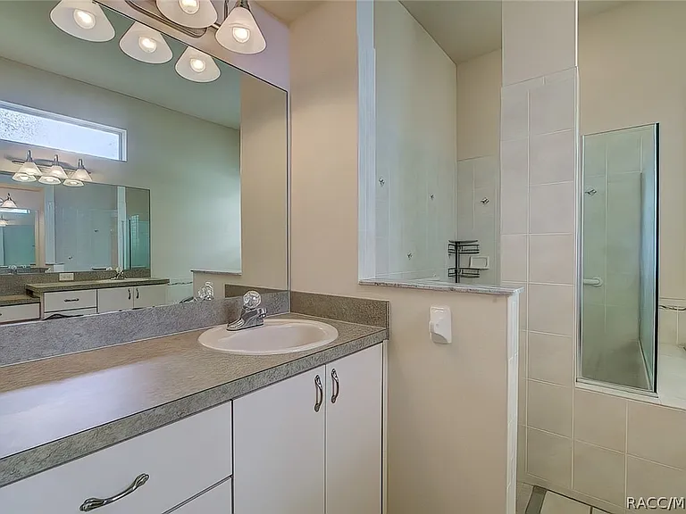 4 Dahoon Dr — Photo 16
