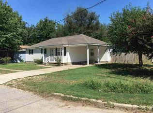 103 Dayton St, Bernie, MO 63822