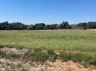 128 Aslan Rd, Poolville, TX 76487