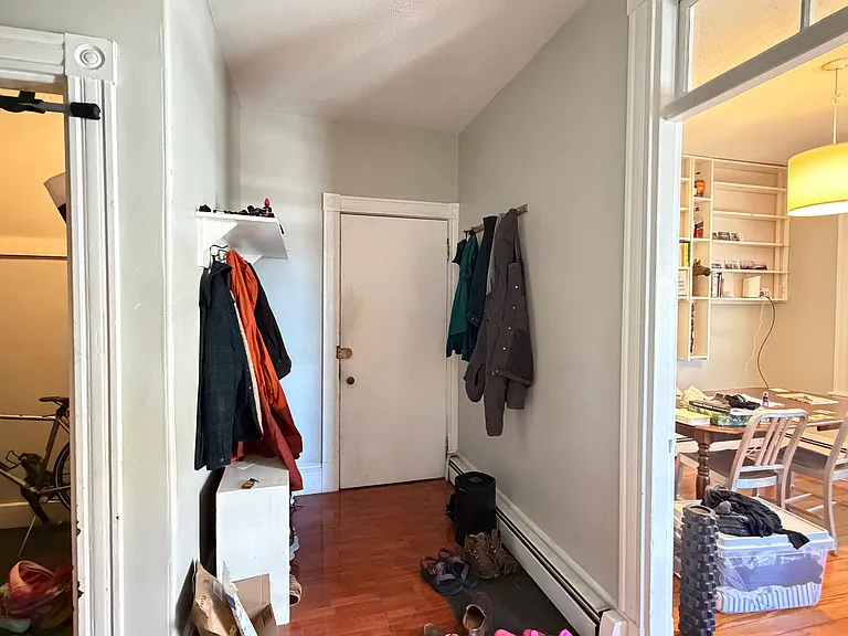 162 Hampshire St #3 — Photo 6