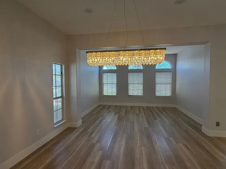 5004 Elm Grove Dr — Photo 6
