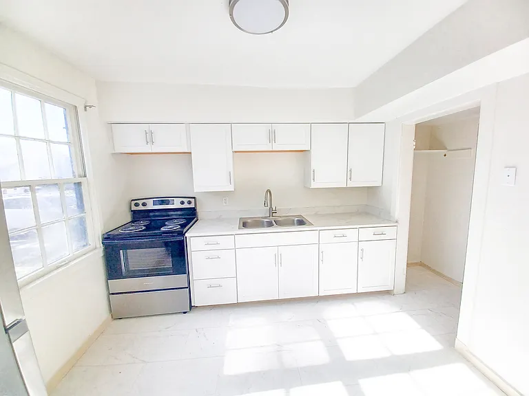 3952 W Pershing Dr #3952 — Photo 1