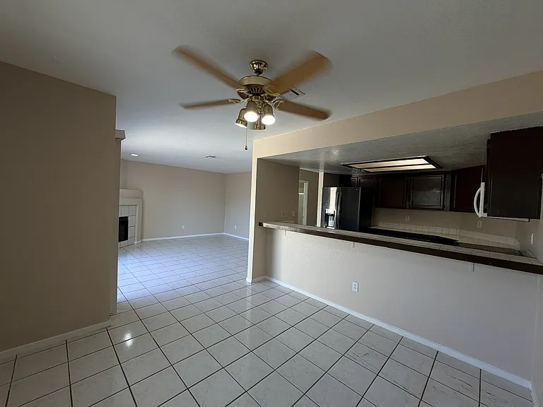 6250 W Flamingo Rd #4 — Photo 7