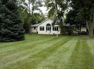 882 Eastview Ave, Marion, IA 52302