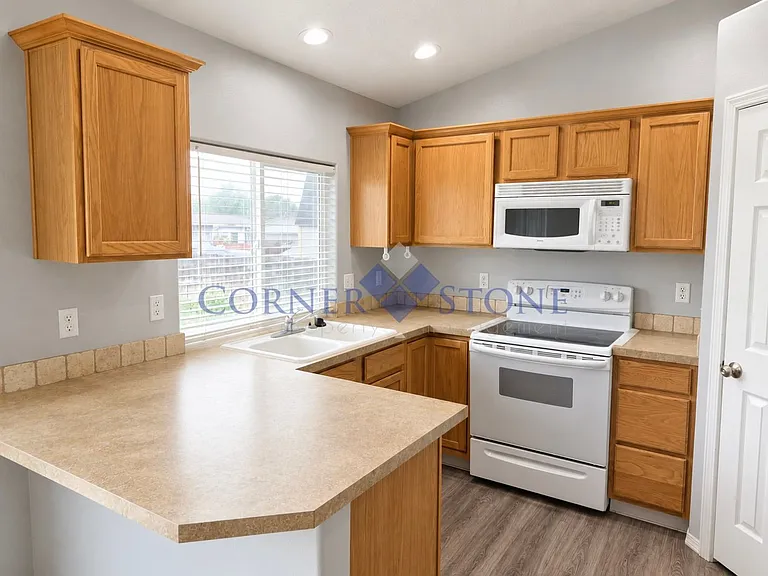 14190 Yucaipa St — Photo 6