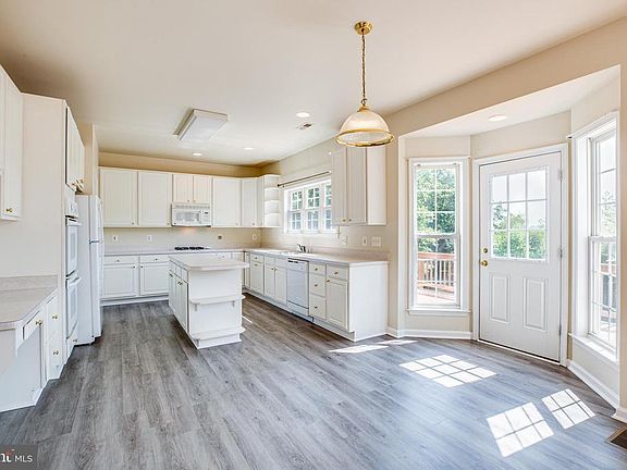 Room for your table in breakfast area