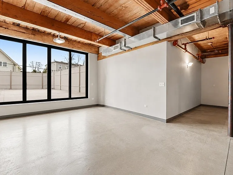 950 Dorchester Ave #205 — Photo 15