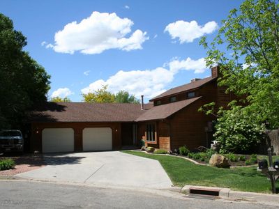 71 Hackberry Ln, Parachute, CO, 81635
