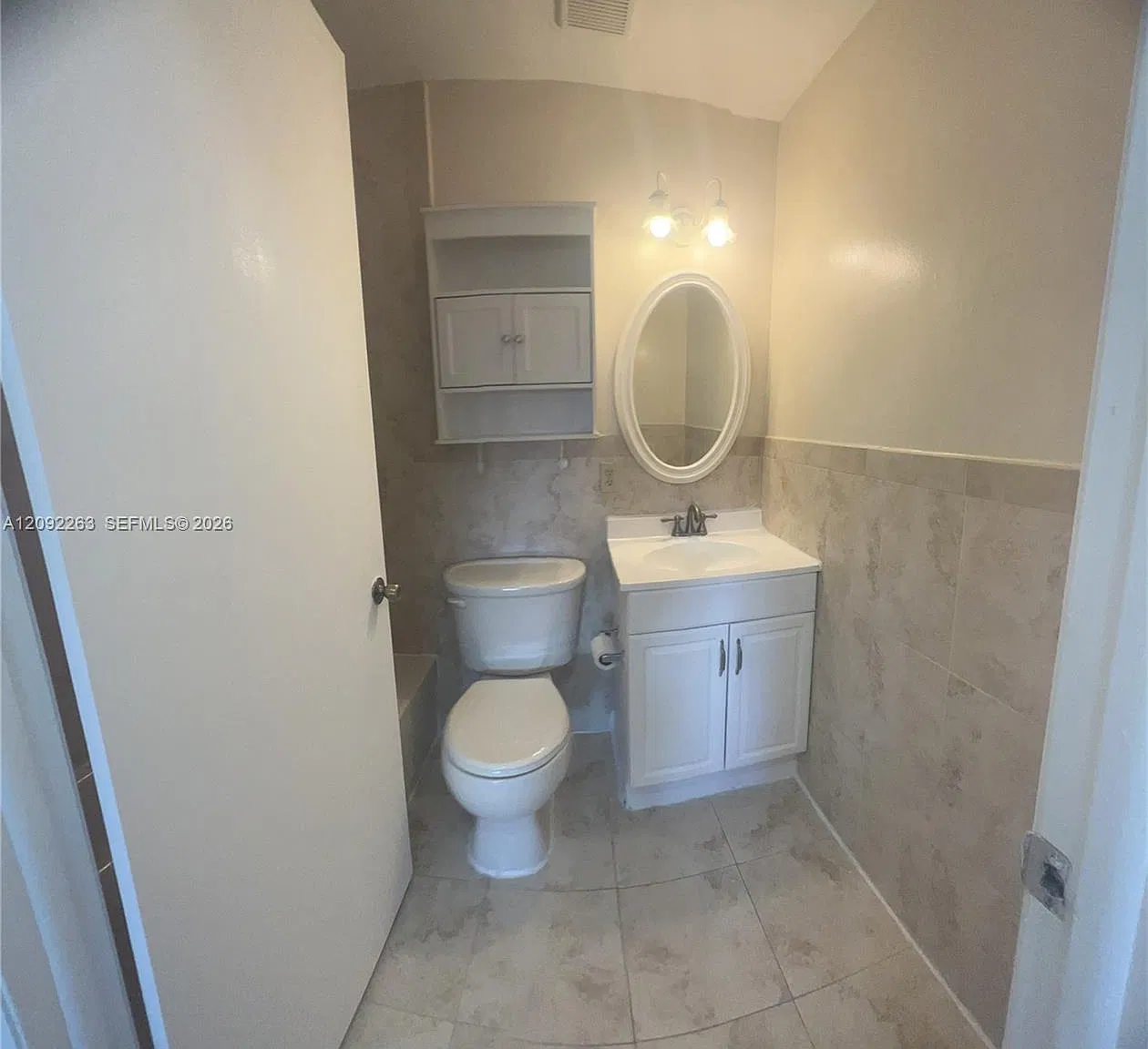 1 bed, 751 sqft, $2,100 — Photo 2