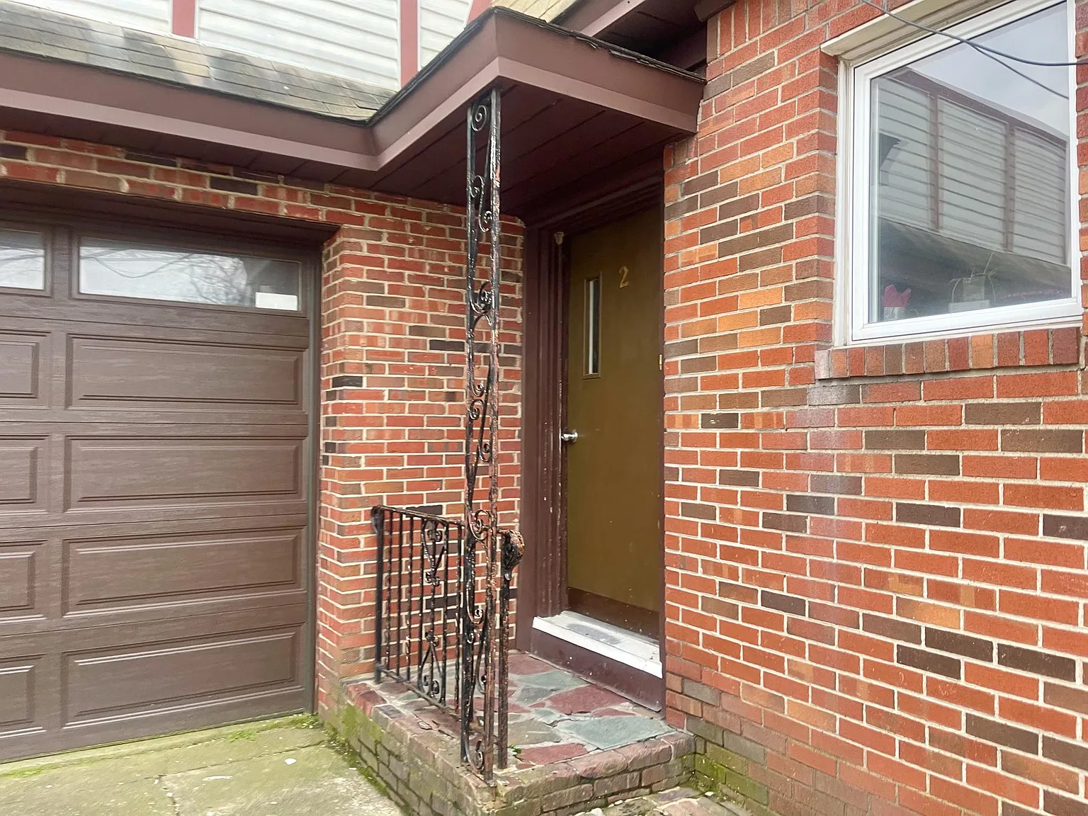 4 bed, $2,700 — Photo 3