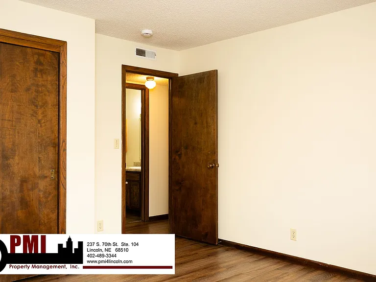 2323 D St #5 — Photo 18