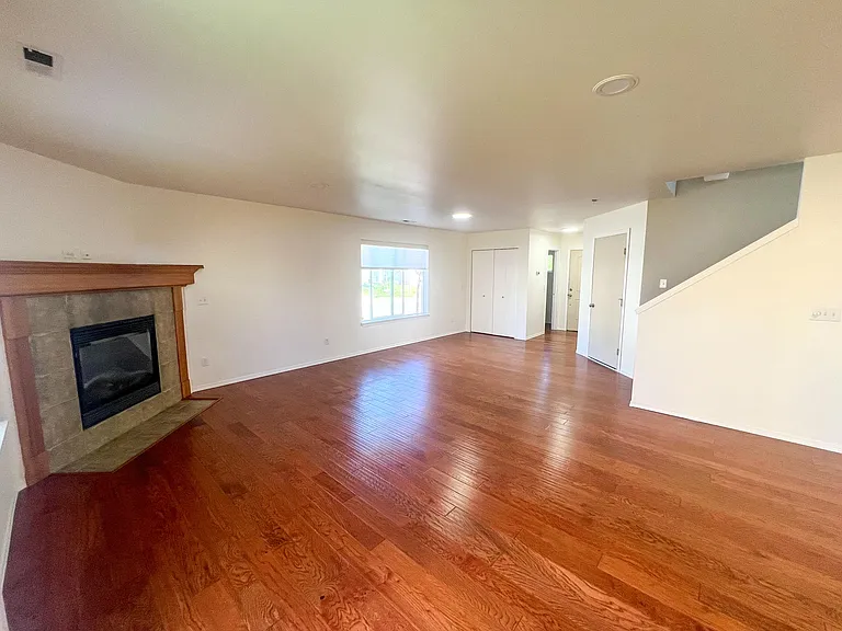 12898 SE 225th Ct — Photo 4