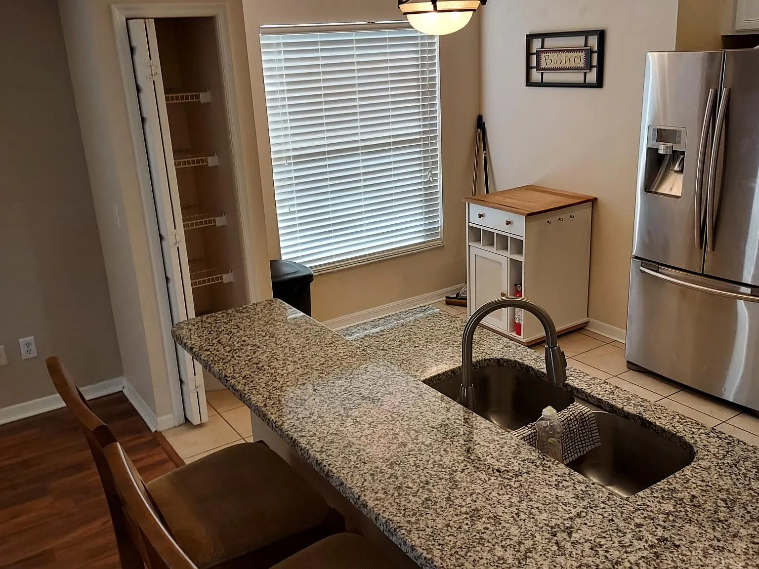 247 Wescliff Dr — Photo 3