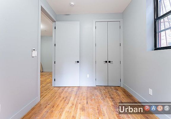 3rd image of 540 Linwood St #5