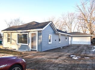 2413 Pecan St, Joliet, IL 60435