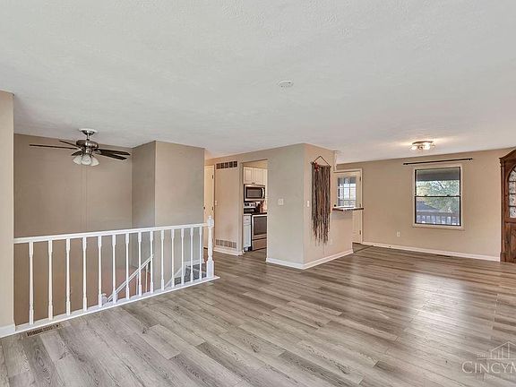 4th image of 1139 San Angelo Dr