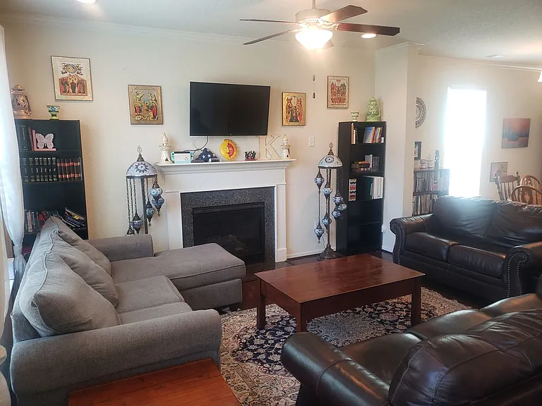 328 Cherry St — Photo 7