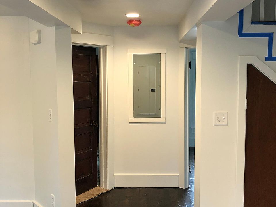 Hallway to the bedrooms off of the main living area.