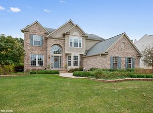 2631 Connolly Ln, Dundee, IL 60118