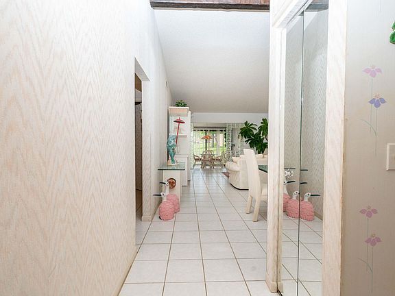 5th image of 625 Sea Pine Way APT G