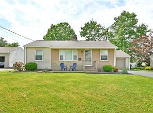 446 Fairview Ave, Canfield, OH