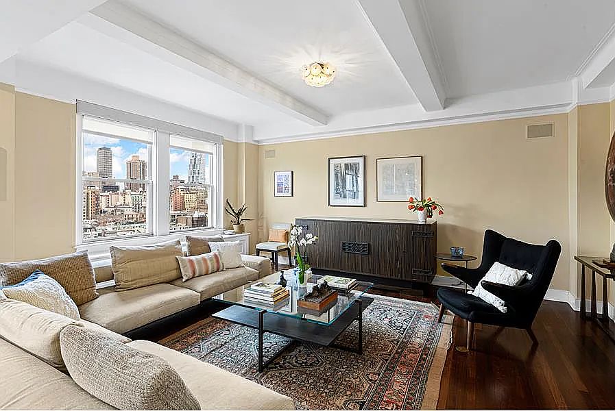 1st image of 6 W 77th St #15C