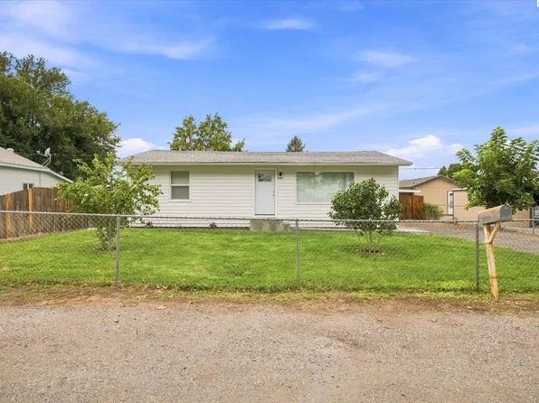 103 N Yost St, Kennewick, WA 99336