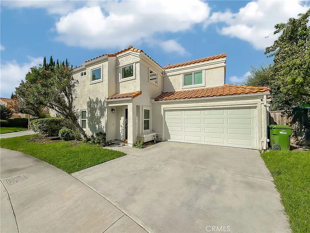 3 bed, 1675 sqft, $5,000 — Photo 2