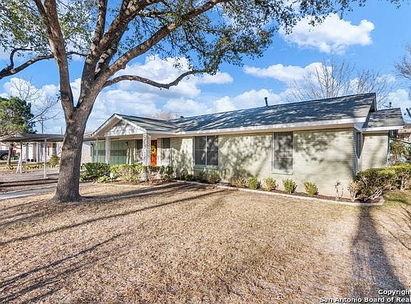 2nd image of 5607 Loma Linda Dr