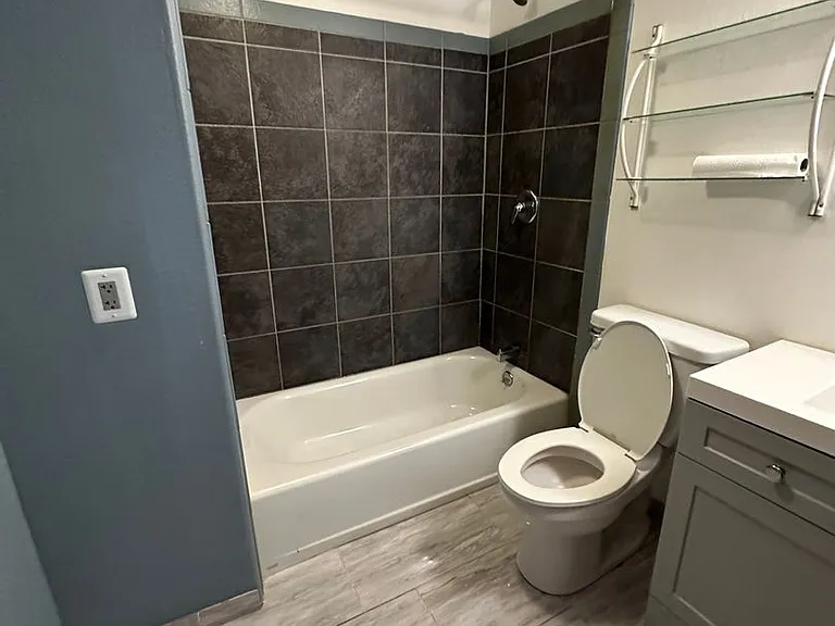 162 N 2475 W — Photo 5