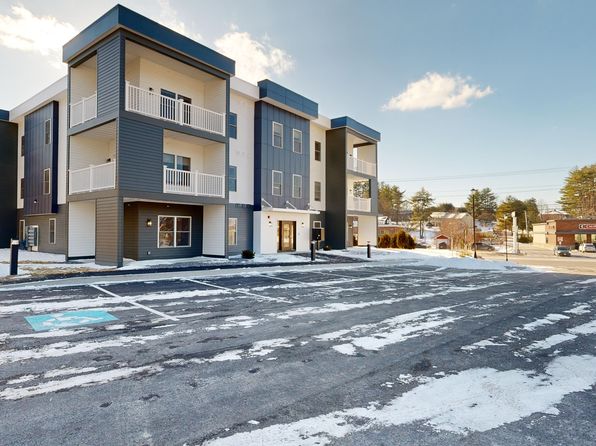 405 Center St, Auburn, ME 04210