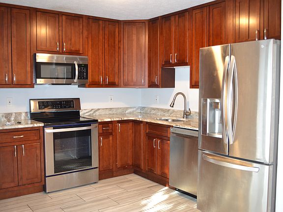 2nd image of 536 Doefield Ct
