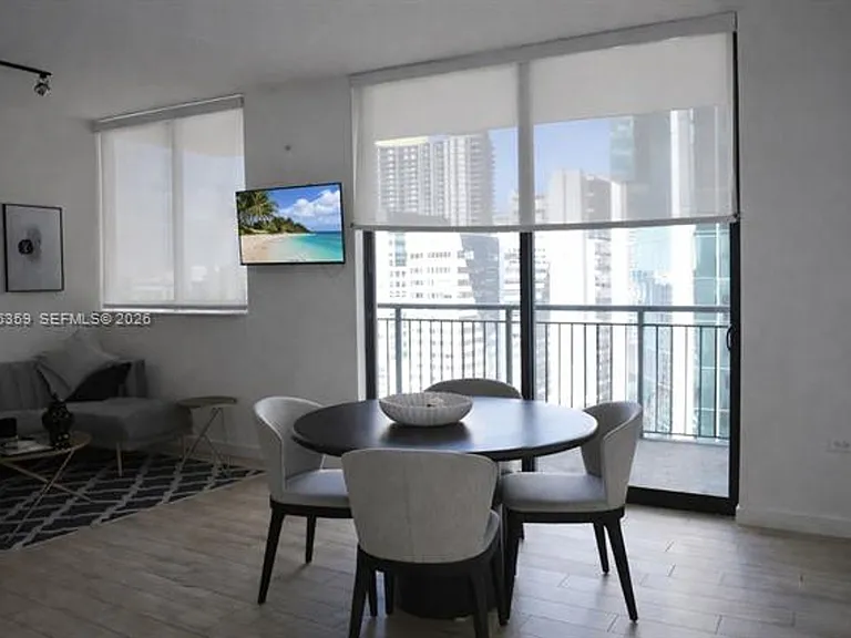 999 SW 1st Ave #CU-2214 — Photo 3