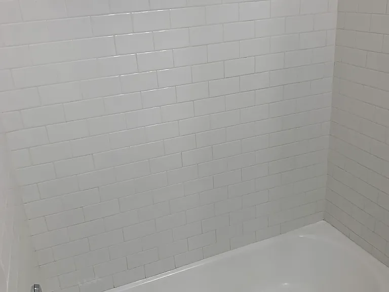 Spring Garden Ter — Photo 9