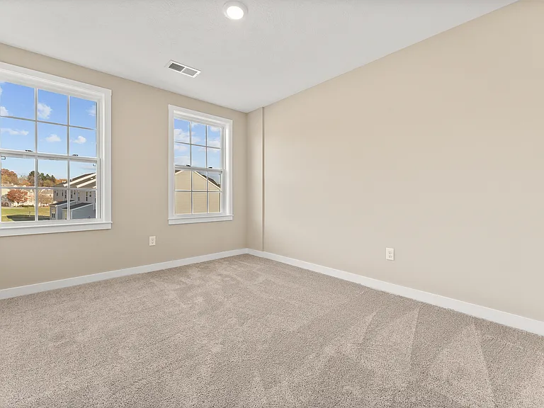 705 Ravenshire Ct — Photo 21