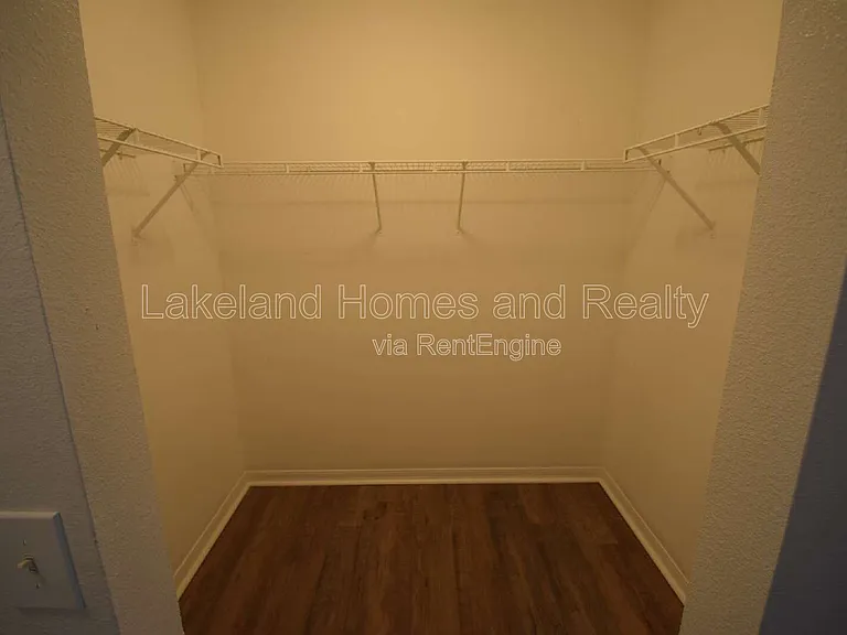 5123 Spanish Oaks Dr — Photo 26