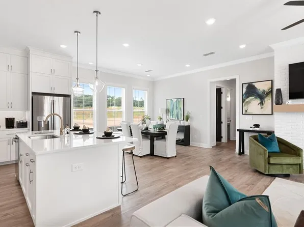 542 Otwell Ave, Cumming, GA 30040